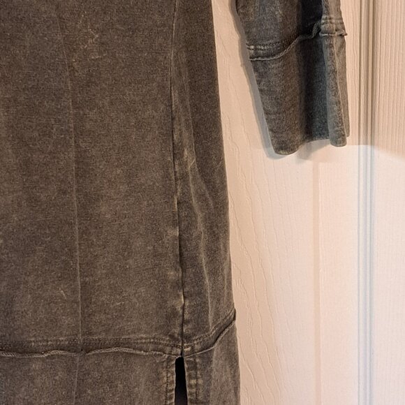 Christopher & Banks Khaki Green Pullover Top - Picture 4 of 8